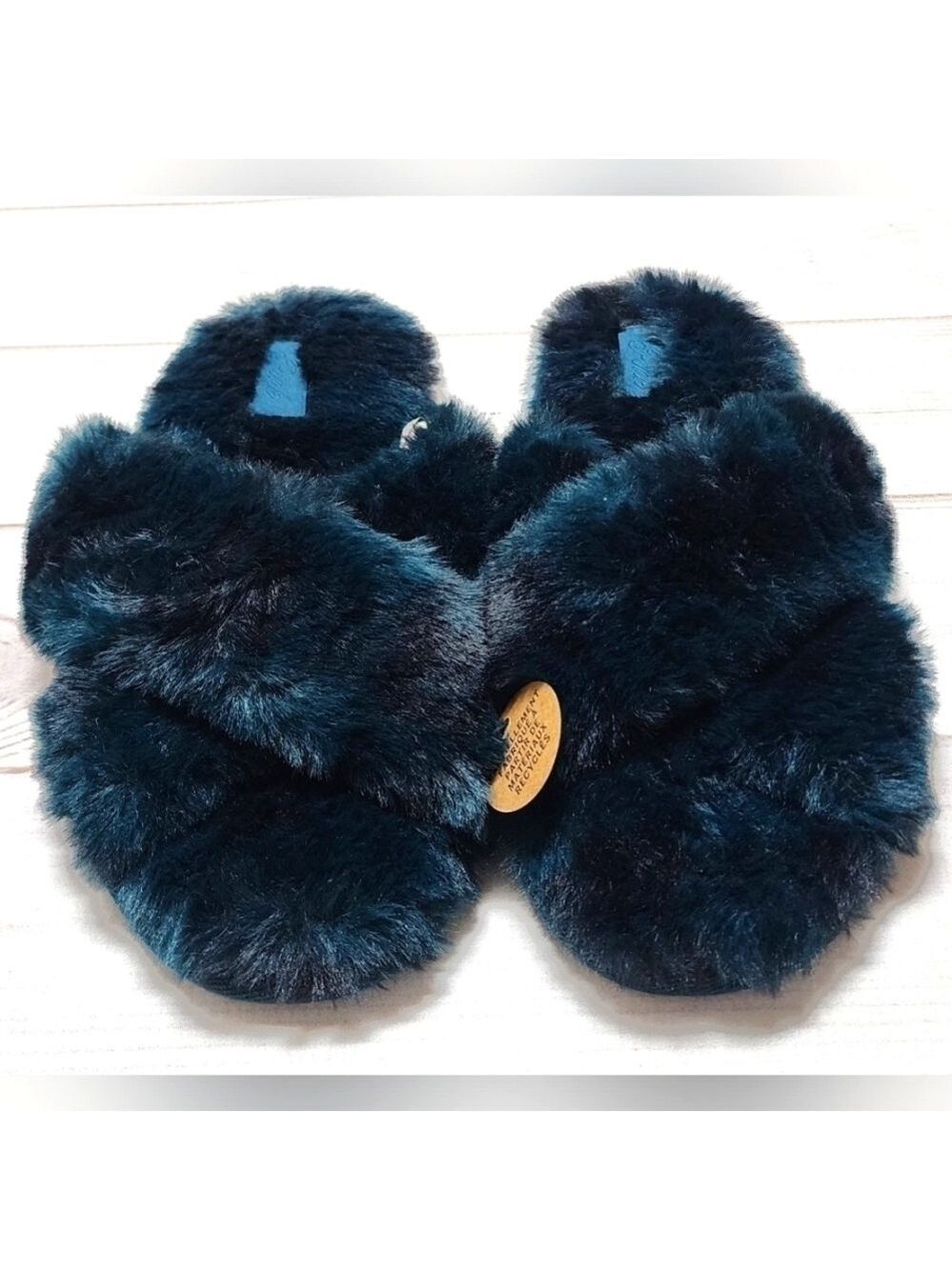 Victoria's Secret Pink Faux Fur Slides Small (5-6) - New With Tags